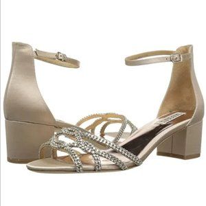 Badgley Mischka Size 10 Sonya Nude Satin Jeweled Dress Sandals Block Heels Shoes